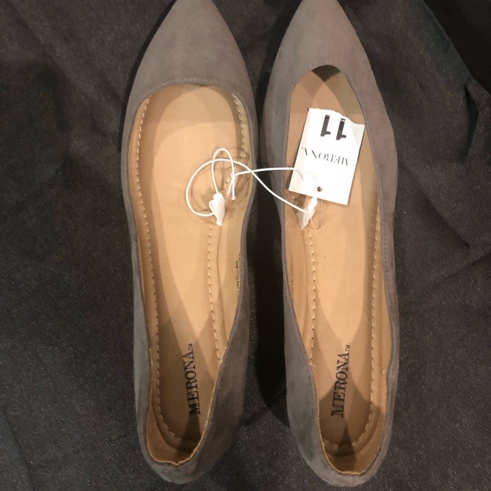 Merona Gray Pointed-Toe Suede Flats